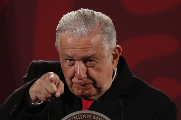 López Obrador redobla sus ataques contra el sector eléctrico privado - MarketData