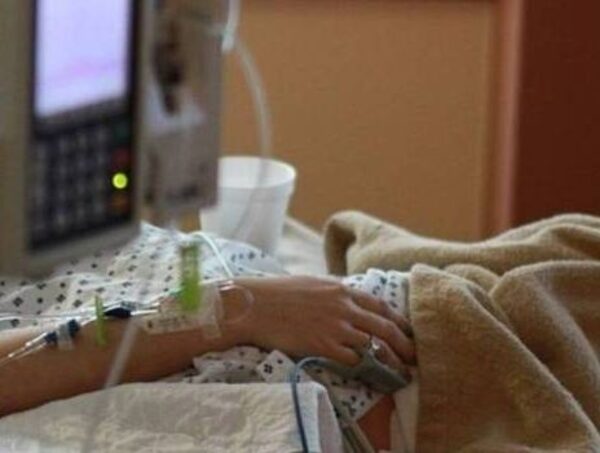 Mujer que recibió un disparo tras asalto evoluciona favorablemente · Radio Monumental 1080 AM