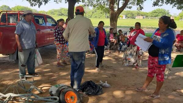 Productores del Chaco y Central reciben asistencia técnica e insumos