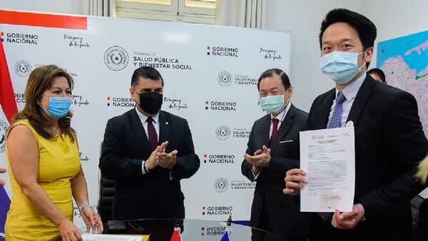 Vacuna taiwanesa anti-Covid aprobada para uso de emergencia