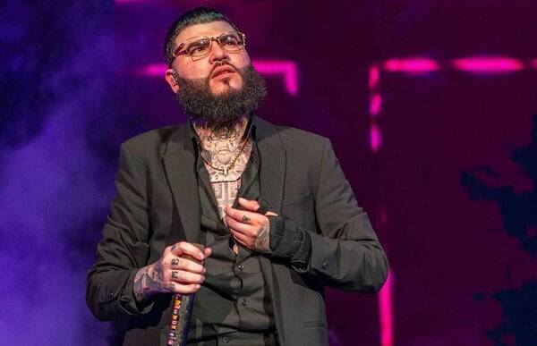 Crónica / Farruko, el reguetonero que se ¡convirtió! y ahora es "Carlos"