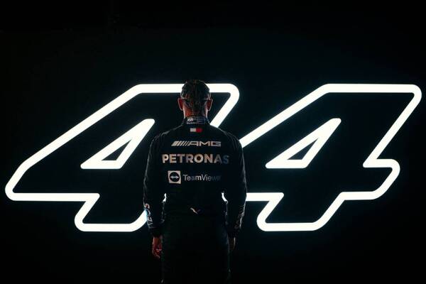Crónica / F1: Lewis Hamilton buscará la revancha