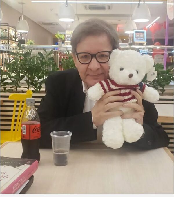Carlos Martini se declaró “soltero solitario” - Gente - ABC Color