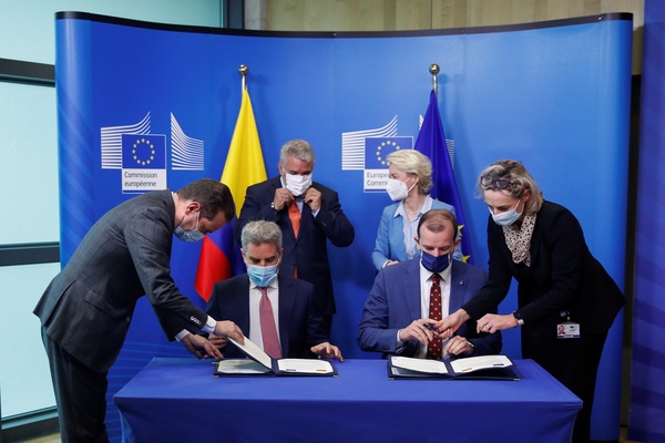 La UE y Colombia aspiran a reforzar su asociación y muestran sintonía en EL clima - MarketData