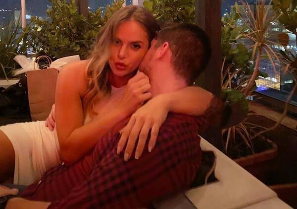 Crónica / El misterioso nuevo novio de Gabi Wolscham