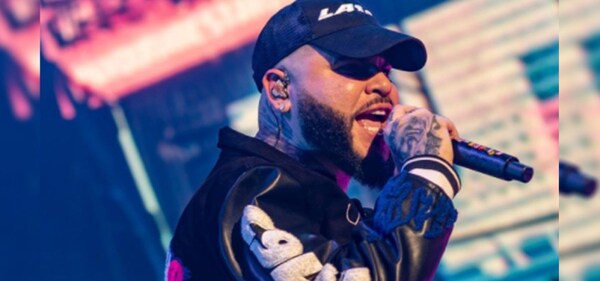 Farruko, el artista de música secular declara su conversión religiosa en un concierto