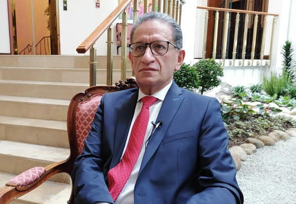 Ecuador suspende la minería en la zona amazónica afectada por la extracción ilegal - MarketData