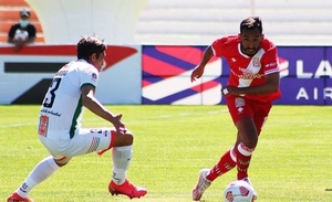 Diario HOY | Curicó sorprende a las universidades y es líder del fútbol chileno-2022