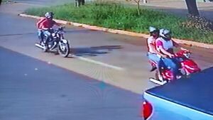 Dos parejas en motocicletas tomaron por asalto una S10 y huyeron probablemente hacia Pedro Juan