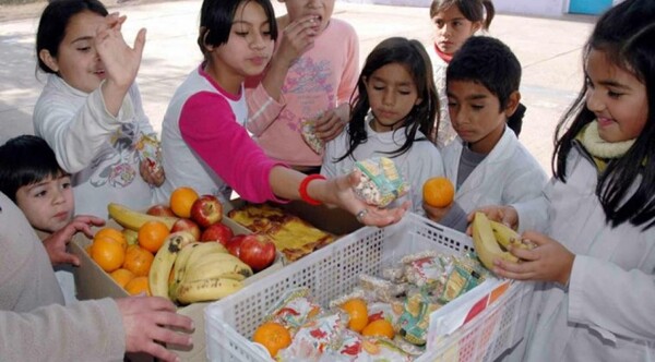 Recomiendan impulsar las cantinas saludables para una correcta alimentación del niño