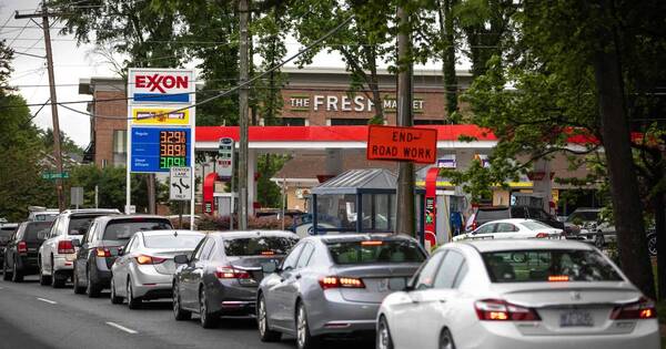 La Nación / EEUU endureció las normas de consumo de gasolina en automóviles