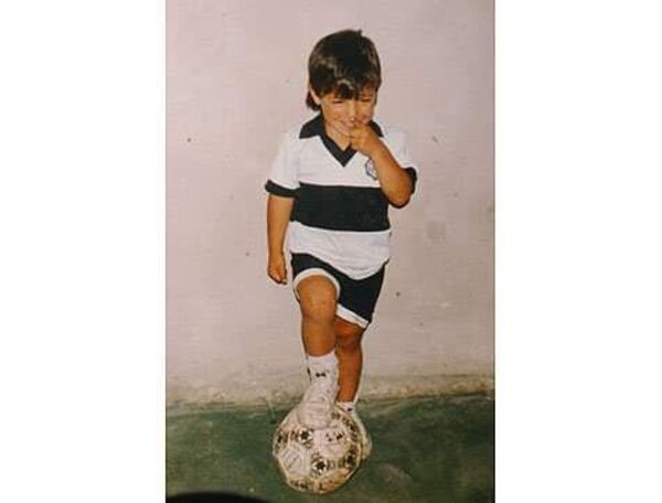 Sergio Agüero, sobre la camiseta de Olimpia que usaba: “Facha” - Olimpia - ABC Color