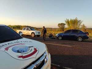 VEHÍCULO HURTADO EN CNEL. BOGADO, FUE RECUPERADO EN GRAL. ARTIGAS - Itapúa Noticias
