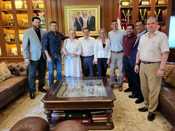 Continúa el desbande de integrantes de Fuerza Republicana