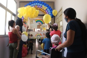 Hospital de Acosta Ñu trata a 500 niños y adolescentes oncológicos - .::Agencia IP::.