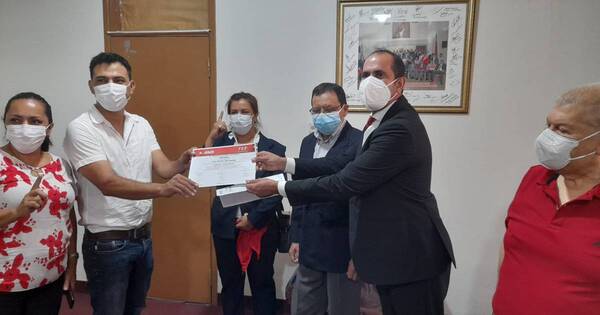 La Nación / ANR proclamó a sus candidatos para los distritos de Nueva Asunción e Itacúa