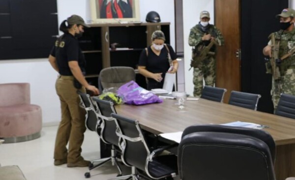Operativo Turf: dos guardias y una mujer detenidos tras fuga de narco
