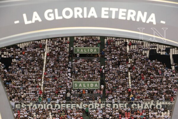 ¿A estadio lleno? Los sectores agotados para el juego copero de Olimpia