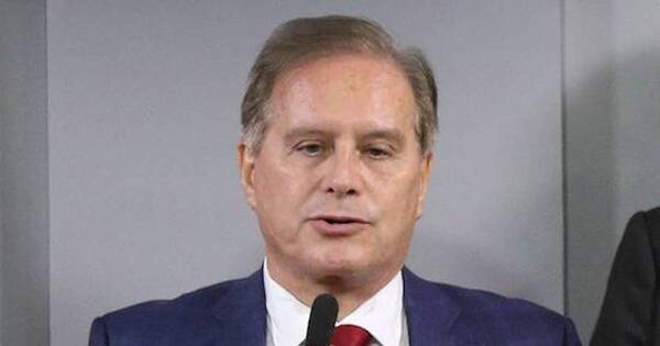 La Nación / Dieron medidas alternativas de prisión al exministro Dany Durand