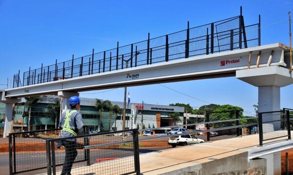 Avance del 80% en la construcción dela pasarela peatonal del Km 9 de CDE – Diario TNPRESS