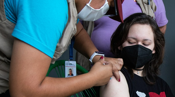 Trabajos colaborativos se suman a la campaña VacunatePy