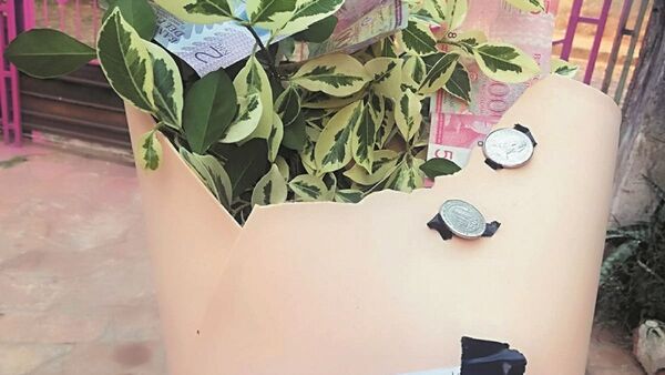 Un cupido regaló 5 millones, otra, 10 miltón para la nafta