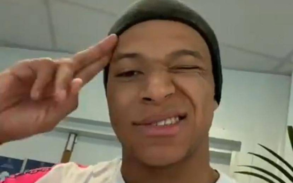 Crónica / [VIDEO] Cerristas ahora presumen el mensaje de Kylian Mbappé