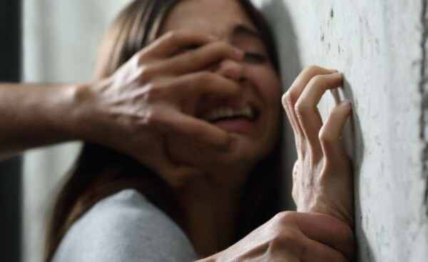 Mujer es abusada sexualmente por falso mototaxista