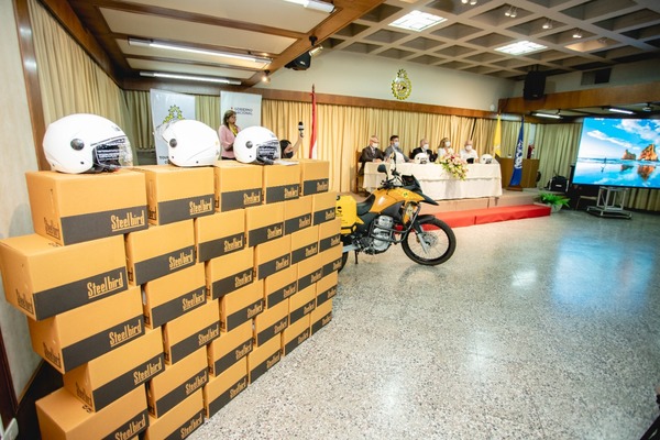 “Usá la cabeza” convoca a motociclistas de San Lorenzo a registrarse para recibir gratis uno de sus 100 cascos certificados | OnLivePy