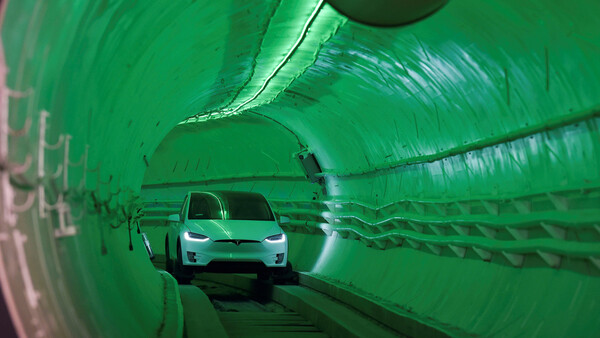 Teslas viajando a 50 km/h en un túnel: el sistema de transporte subterráneo de Elon Musk en Las Vegas - Paraguay Informa