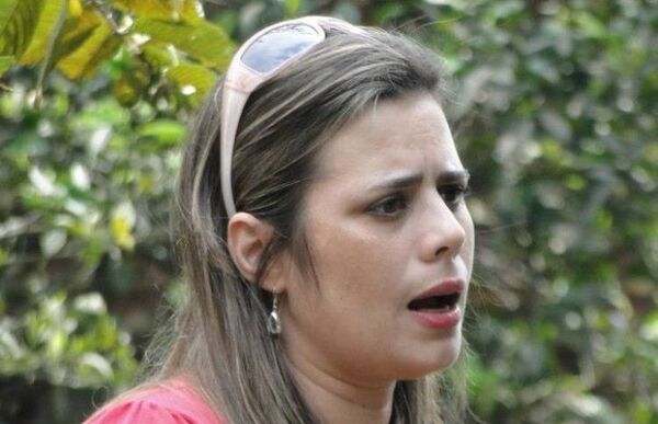Libelo acusatorio contra Sandra Quiñonez estará listo este jueves, según Kattya González
