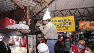 Municipalidad y ANDE inician trabajos de revisión de conexiones eléctricas en el Mercado 4 - .::Agencia IP::.