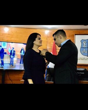 Andrea Lafarja fue condecorada por la Municipalidad de Asunción - Gente - ABC Color