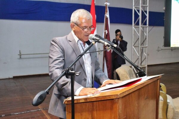 Cano rindió cuentas al cumplirse 100 días de gobierno en Hernandarias