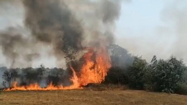 Pirotecnia ocasiona incendio de grandes proporciones en Pilar