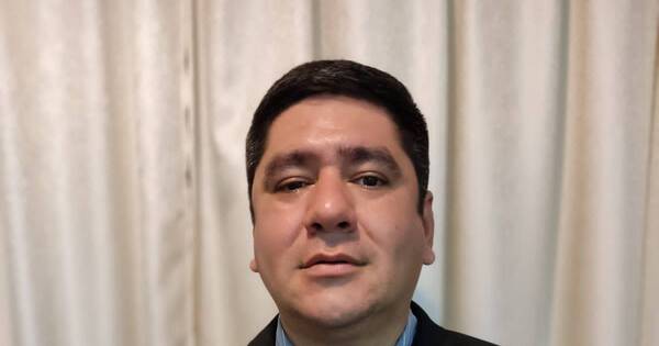 La Nación / Mario Abdo Benítez nombró a Jhordan Moisés Espínola como viceministro de Agricultura