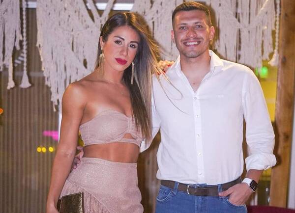 Crónica / [VÍDEO] Hermano celoso, trató de "váiro" al novio de Jessica Torres