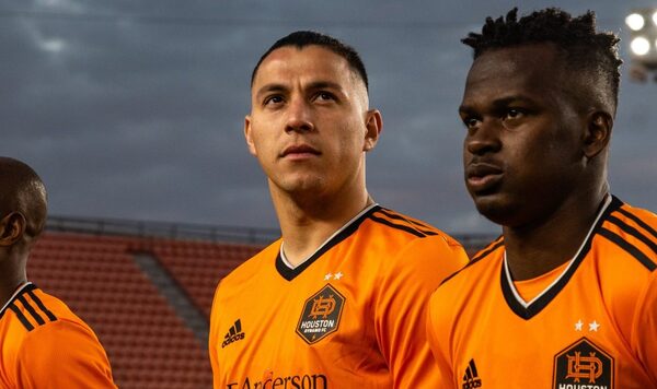 'Sebas' no para de hacer goles en los amistosos de preparación del Houston Dynamo