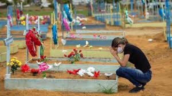 Covid: Brasil registra 1.085 muertos en 24 horas y supera los 640.000 fallecidos