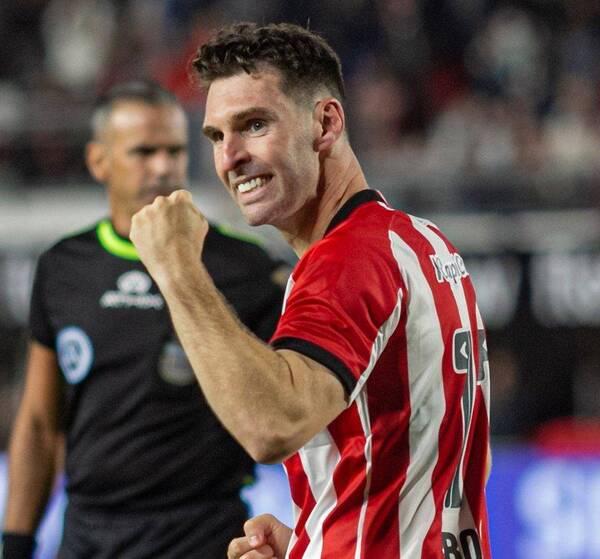 Crónica / Mauro Boselli sigue de amores con los goles para Estudiantes