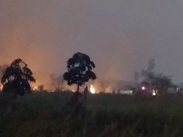 Continúan los focos de incendios en Ayolas - Nacionales - ABC Color