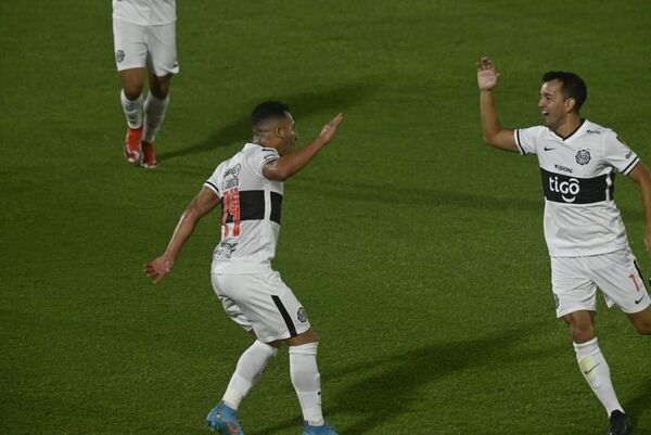 Olimpia – Universidad César Vallejo: el decano pasa sin inconvenientes y se viene Atlético Nacional - Olimpia - ABC Color