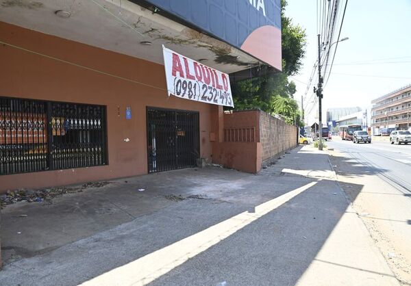 Desastre que dejó el metrobús sigue afectando a comerciantes, afirman - Nacionales - ABC Color