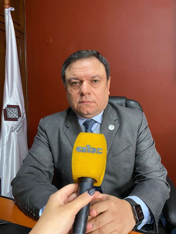 Desafían a fiscales que defienden a Quiñónez que muestren la cara - Nacionales - ABC Color