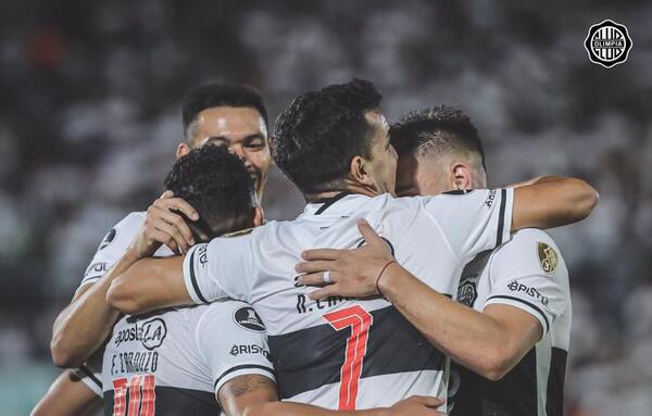 El Decano lo hizo de nuevo: venció a César Vallejo y continúa en la Libertadores