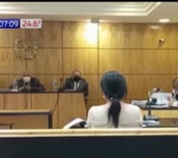 Condenan a 28 años de cárcel a hombre que dejó parapléjica a su pareja - Paraguay.com