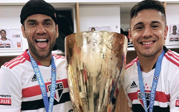 Crónica / ¡Siguen los refuerzos! Cerro Porteño ficha a otro pelotero de São Paulo