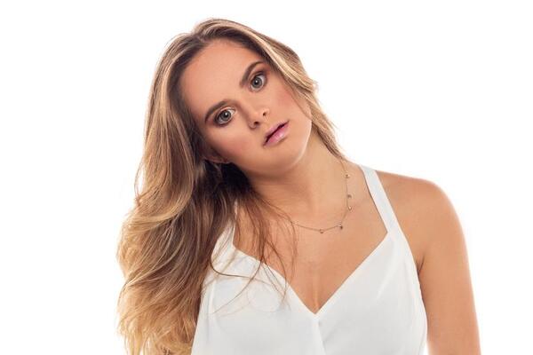 Sofía Jirau, la primera modelo de Victoria’s Secret con síndrome de Down: “Lo trabajé y hoy es un sueño hecho realidad”