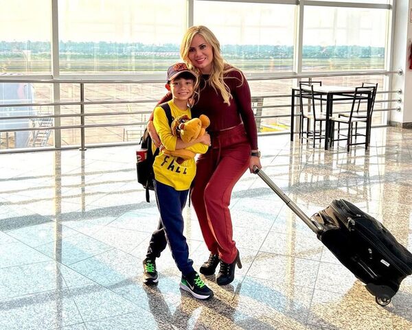 Dahiana Bresanovich y Nachito viajaron a Dinamarca, donde los espera Blas Riveros - Gente - ABC Color