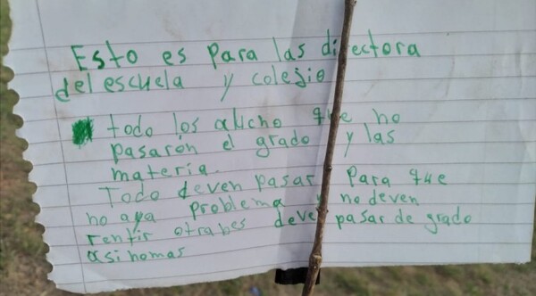 QUEMAN AULA Y DEJAN ADVERTENCIA PARA DIRECTIVOS - La Voz del Norte